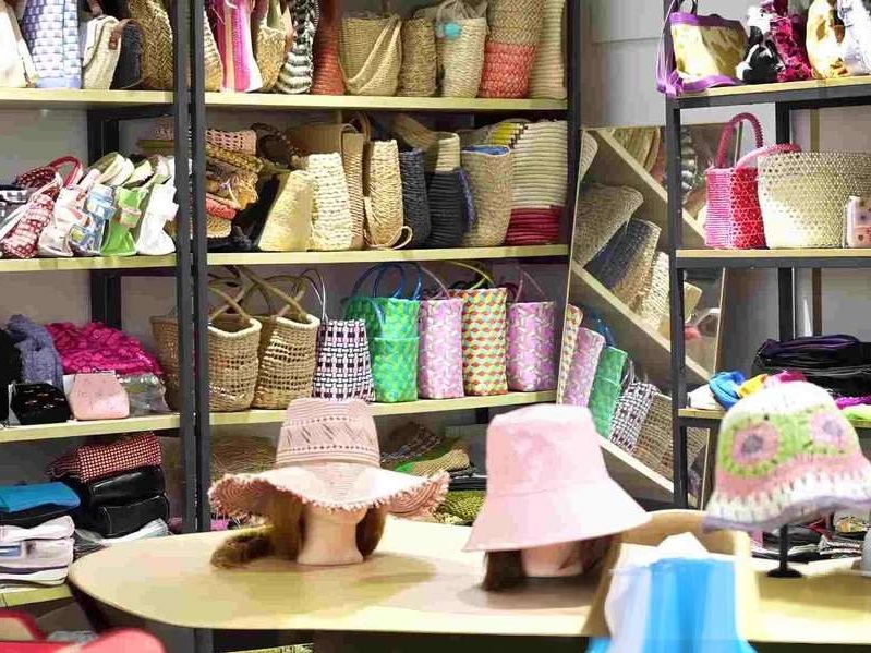 コンパクトアクセサリー部門